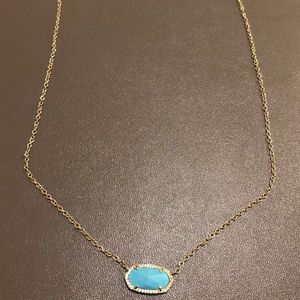 Kendra Scott necklace